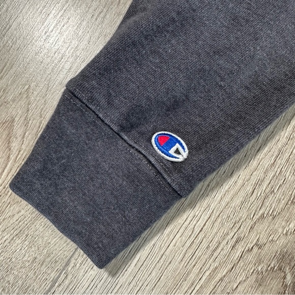 Grey Champion Spellout Sweatshirt Size Small - Picture 6 of 9